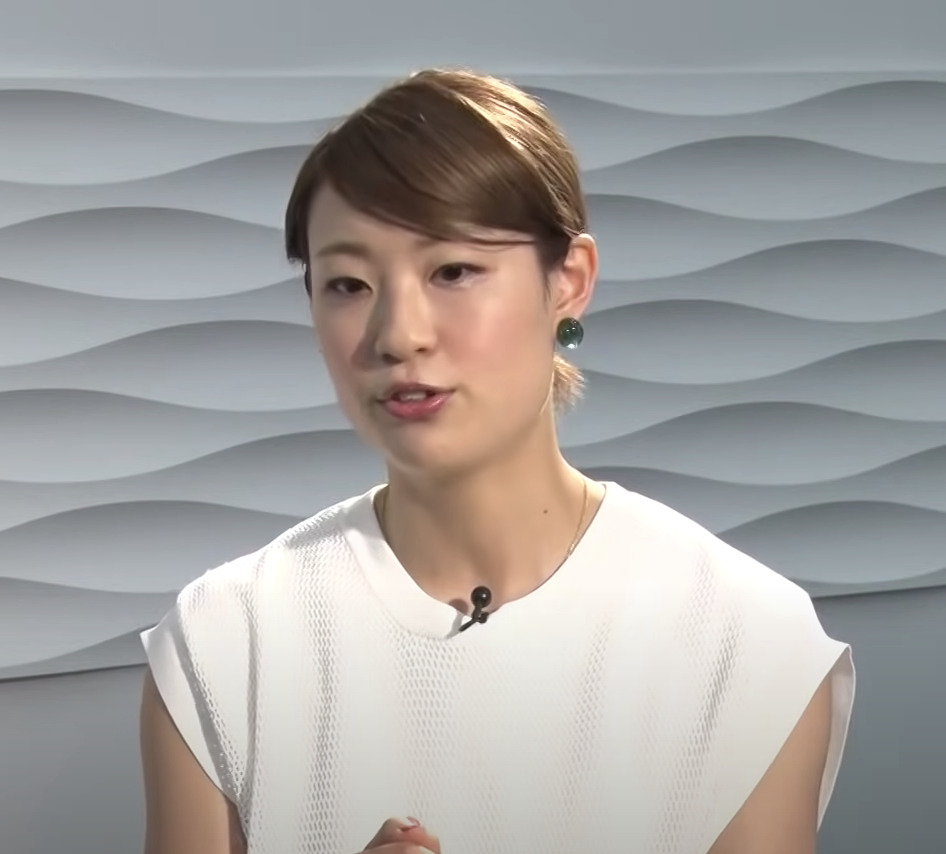 奥原希望の私服画像が可愛い 私物はハイブランドでアイテムを調査してみた Yumemiru