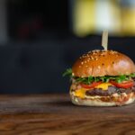 close up photo of burger